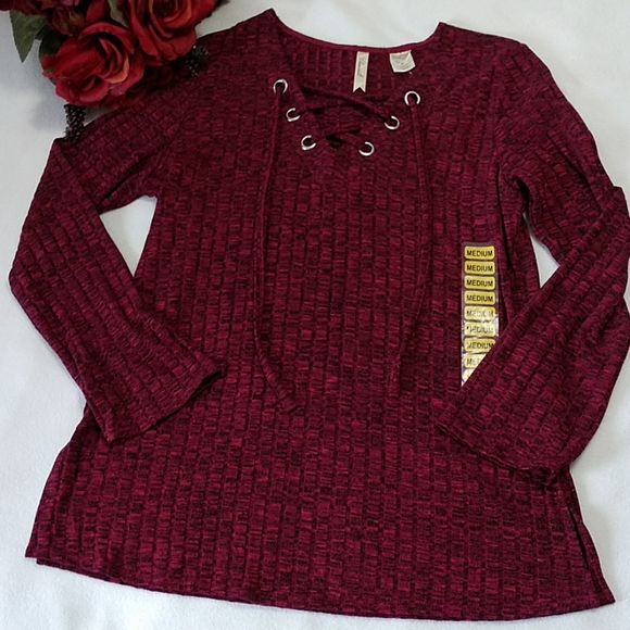 NEW Chenault Sweater Tunic Women's Lace Up Grommet Cranberry Split Side Soft Med - Picture 5 of 10
